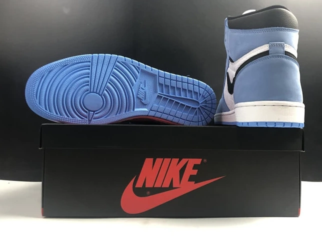 University Black Jordan1 499 Blue 555088-134 GoAnywhere White 0610